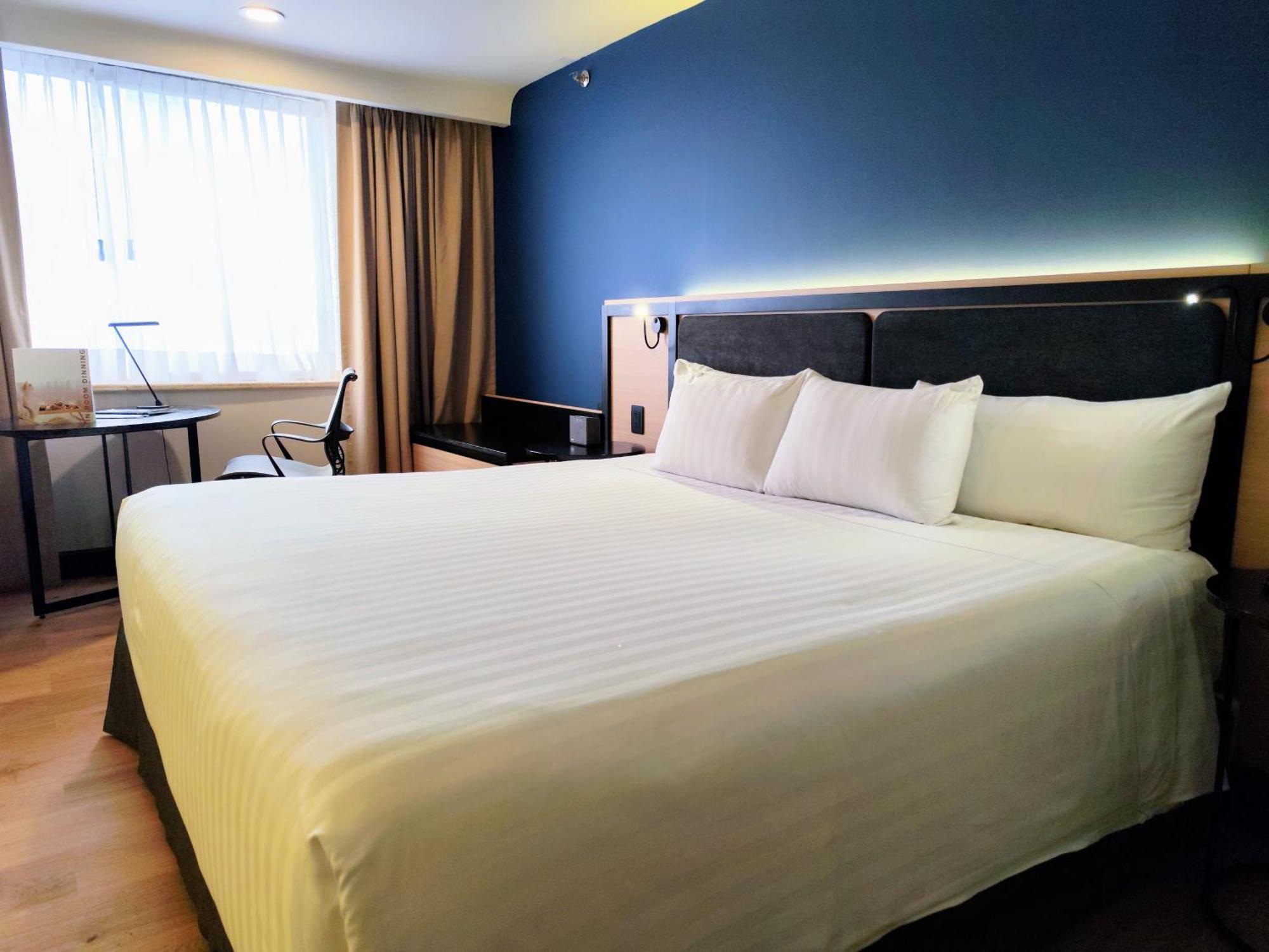 Galeria Plaza Reforma 4*