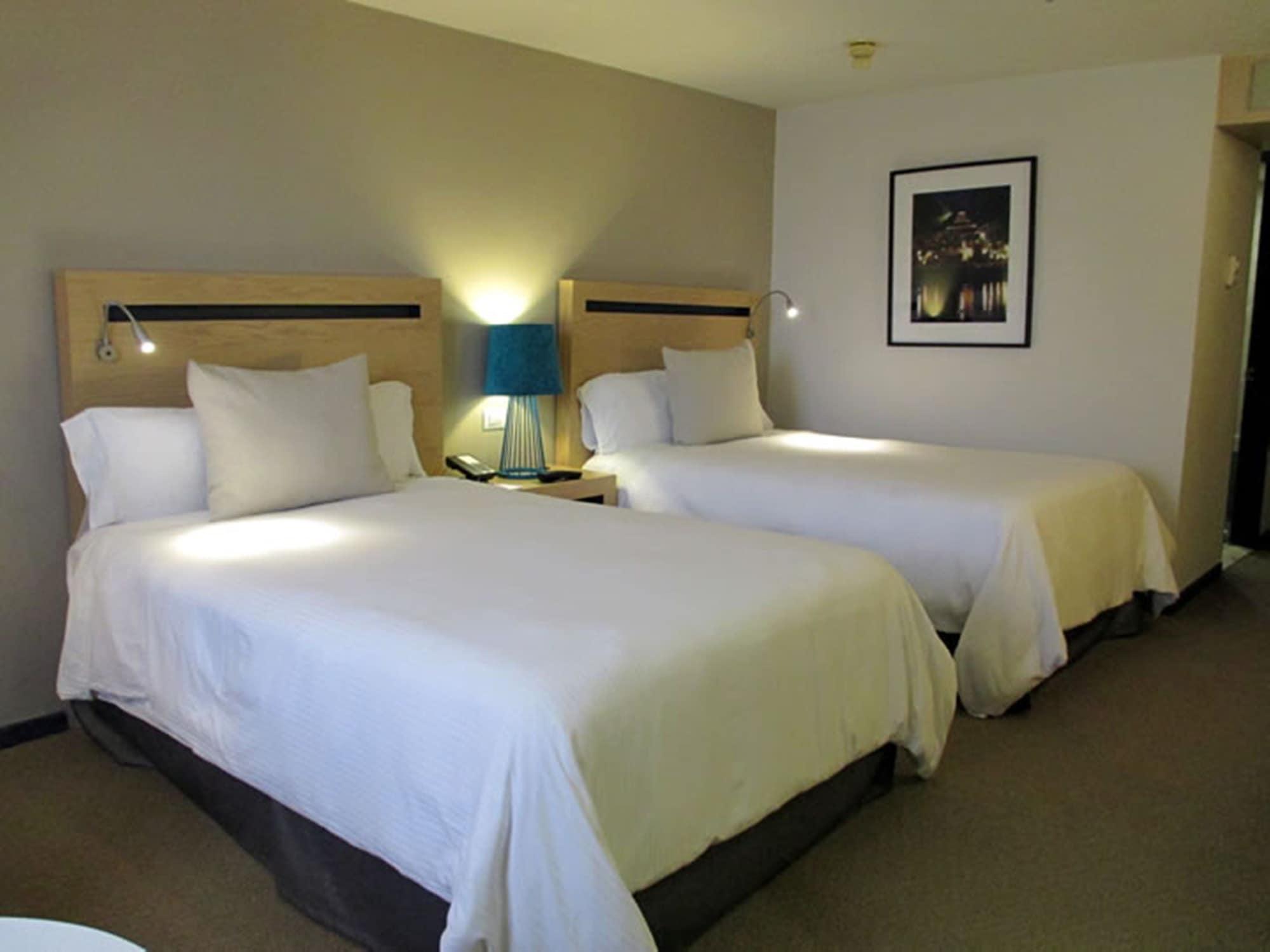 Galeria Plaza Reforma 4*