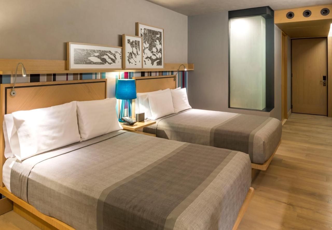 Hotel Galeria Plaza Reforma Mexico City
